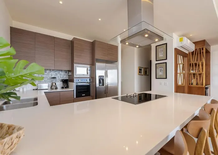 Spectacular New 2br With Bbq And Ocean Views Hébergement de vacances