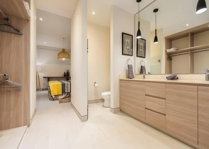 Spectacular New 2br With Bbq And Ocean Views Hébergement de vacances *